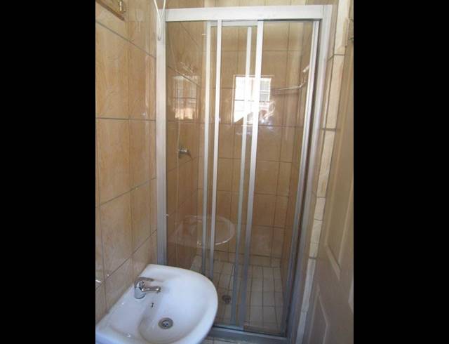 1 BEDROOM PROPERTY TO RENT IN ARCADIA